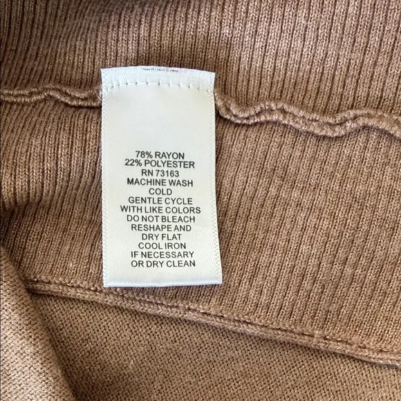 Cable & Gauge Light Brown Knit Top - Picture 7 of 7